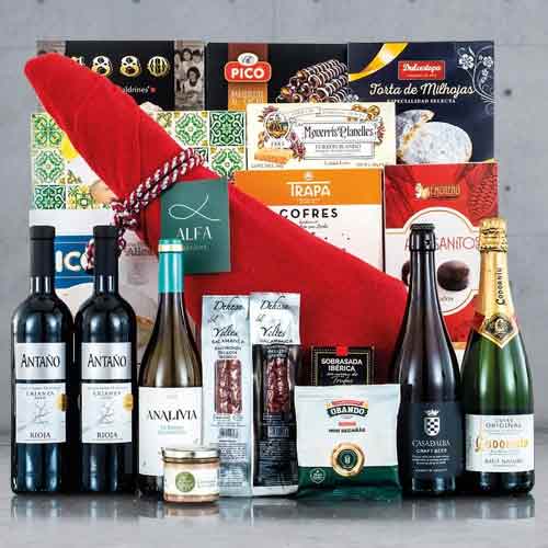 - Christmas Hampers For Colleagues