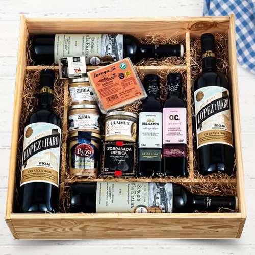 - Festive Wine Box For Friends