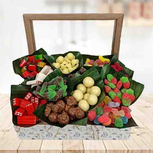 Floral Candy Box-Xmas Chocolate Gifts Spain