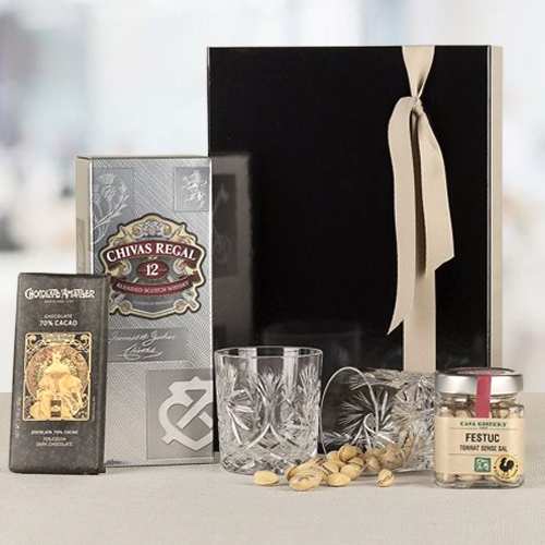 Whisky Chivas Regal-Wedding Day Gifts For Husband