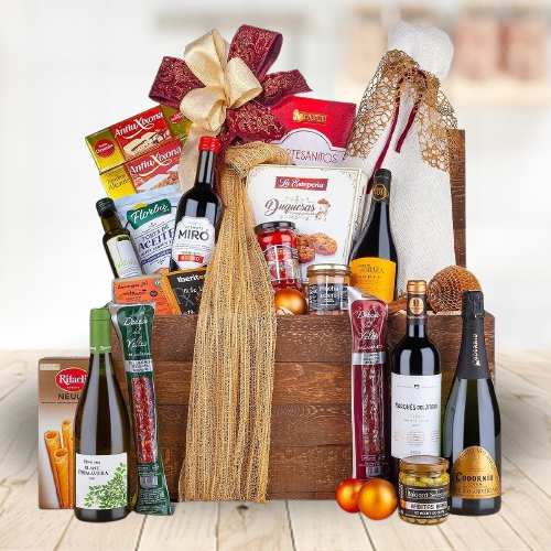 - Gourmet Holiday Basket For Wife