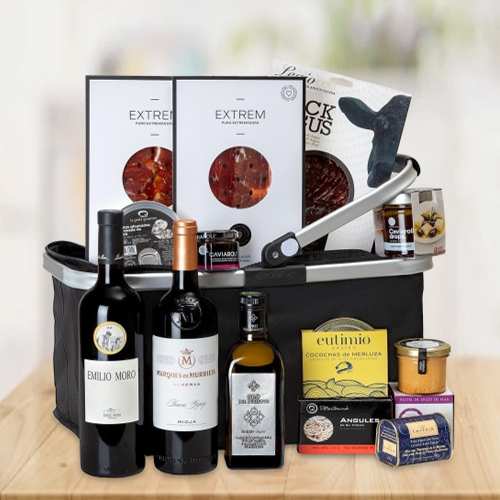 - Gourmet Wine Basket With Ham And Sausages