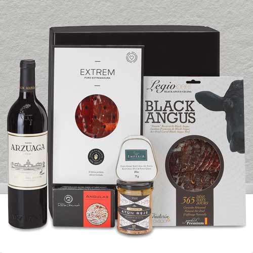 - Festive Christmas Wine And Ham Gift Basket For Dad